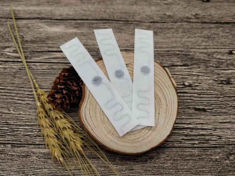 rfid洗衣标签有哪些特点?浅谈常见的rfid布草管理